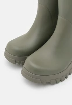 Holzweiler Sognsvann Boots - Bottes En Caoutchouc - Army 12 Holzweiler Sognsvann Boots - Bottes En Caoutchouc - Army -Aldo Shop 01ff0ef291fa4aa79998e6e91c3046c8