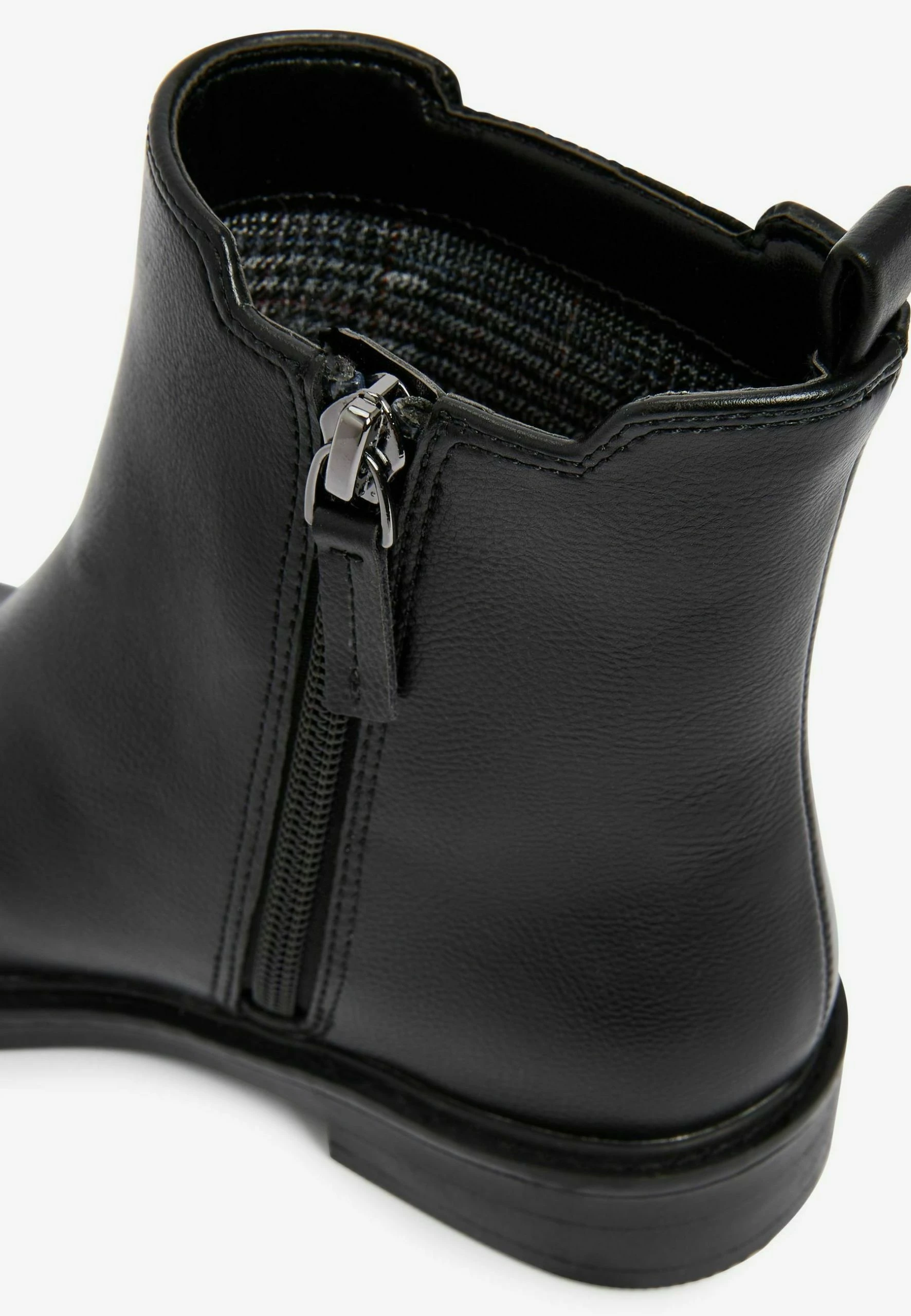Next Chelsea - Boots À Talons - Black Square Toe 6 Next Chelsea - Boots À Talons - Black Square Toe – Image 4
