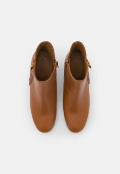 See By Chloé Louise High - Boots À Talons - Tan 13 See By Chloé Louise High - Boots À Talons - Tan -Aldo Shop 17bf88e7910d4ae6b6f2846bf872150d