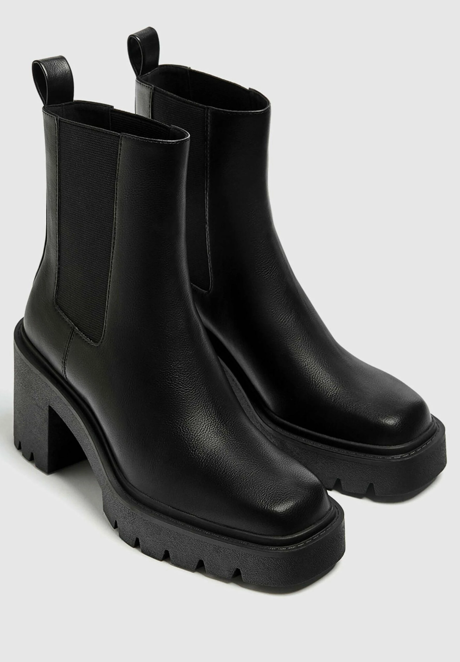 PULL & BEAR Absatz - Boots À Talons - Black 4 PULL & BEAR Absatz - Boots À Talons - Black – Image 2
