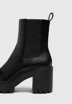 PULL & BEAR Absatz - Boots À Talons - Black 10 PULL & BEAR Absatz - Boots À Talons - Black -Aldo Shop 36c523998d1b4ccea77a668094551d14