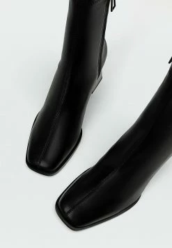 Stradivarius Mit Halbhohem Absatz - Boots À Talons - Black 13 Stradivarius Mit Halbhohem Absatz - Boots À Talons - Black -Aldo Shop 36db35273446435e938eac67bd824e4a