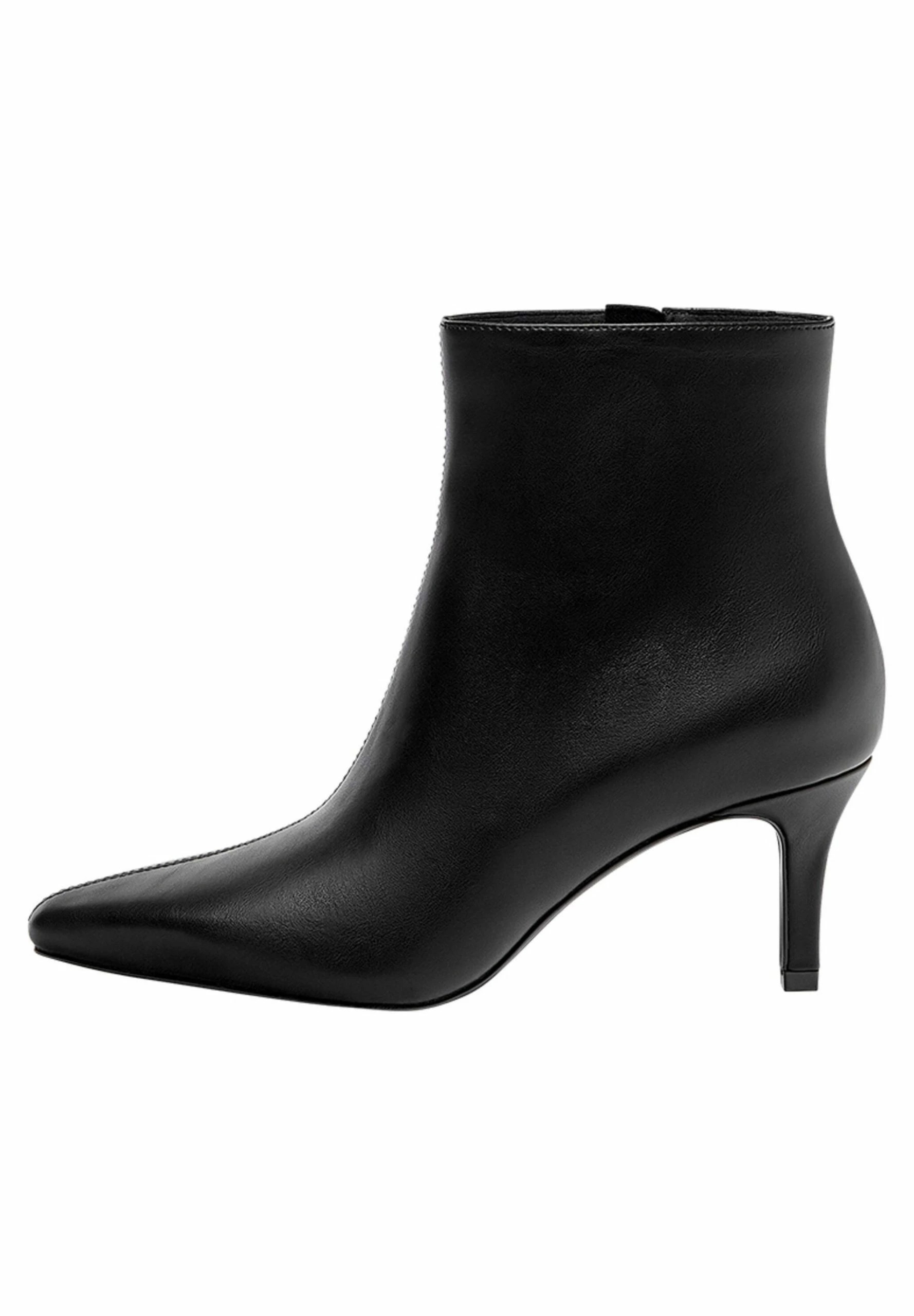 PULL & BEAR With Pointed Toe - Boots À Talons - Black 4 PULL & BEAR With Pointed Toe - Boots À Talons - Black – Image 2