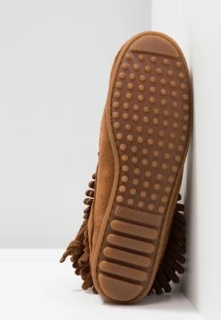 Minnetonka Double Fringe Side Zip - Boots À Talons - Brown 15 Minnetonka Double Fringe Side Zip - Boots À Talons - Brown -Aldo Shop 5cf16ad0e7cb4c21b2187e35870a7a71