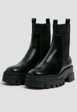 PULL & BEAR Boots À Talons - Black -Aldo Shop 5dc3e7a921a24e76abc975d7b87f618e
