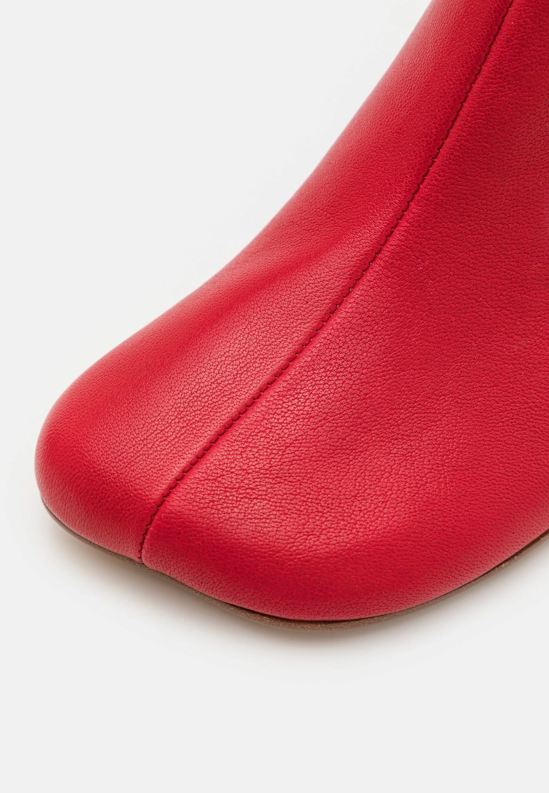 MM6 Maison Margiela Anatomic Ankle Boots - Boots À Talons - Chili Pepper 9 MM6 Maison Margiela Anatomic Ankle Boots - Boots À Talons - Chili Pepper – Image 7
