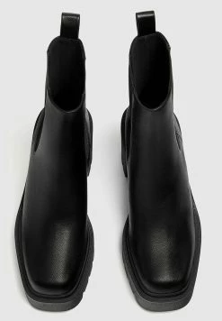 PULL & BEAR Absatz - Boots À Talons - Black 9 PULL & BEAR Absatz - Boots À Talons - Black -Aldo Shop 79e571b82a8b4ab4ad4a9924a0a938ce