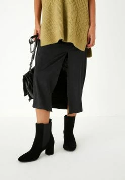 Next Boots À Talons - Black Suede