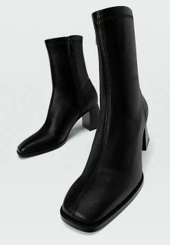 Stradivarius Mit Halbhohem Absatz - Boots À Talons - Black 11 Stradivarius Mit Halbhohem Absatz - Boots À Talons - Black -Aldo Shop 8619f4731fd04d70885c78d3d8e50f14