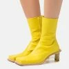 Miista Brenda Boots - Bottines - Yellow 1 Miista Brenda Boots - Bottines - Yellow -Aldo Shop 8cd3a17d44bd4bfc997e38c3aa508003