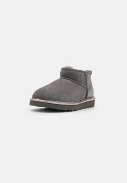 Ugg Classic Ultra Mini Shine - Boots À Talons - Charcoal 8 Ugg Classic Ultra Mini Shine - Boots À Talons - Charcoal -Aldo Shop 9e718b7ed1bb45eb82ab4f6db61ed15e