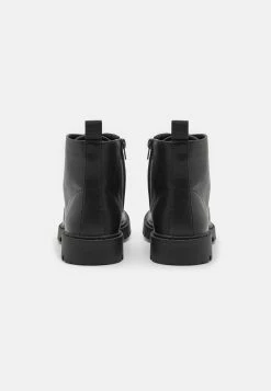 Pier One Unisex - Boots À Talons - Black 10 Pier One Unisex - Boots À Talons - Black -Aldo Shop b4bba21c5c5045809f9f89fdc8738ce6