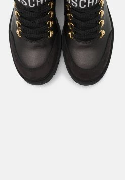 MOSCHINO Boots À Talons - Nero 15 MOSCHINO Boots À Talons - Nero -Aldo Shop bf806768f20f40bcbbb1c899dc6e294e