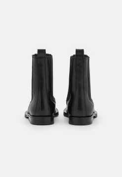 Bisgaard Boots À Talons - Black 11 Bisgaard Boots À Talons - Black -Aldo Shop c135223d8eb84f3f86f750afd3337f38