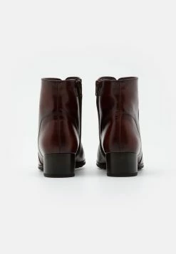 Gabor Boots À Talons - Sattel 11 Gabor Boots À Talons - Sattel -Aldo Shop c9f8a9b9ffda4a92a79d97e1aa422422