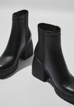 BERSHKA Boots À Talons - Black 13 BERSHKA Boots À Talons - Black -Aldo Shop ff8d9993caf54ec5914c290a7ee9a76e